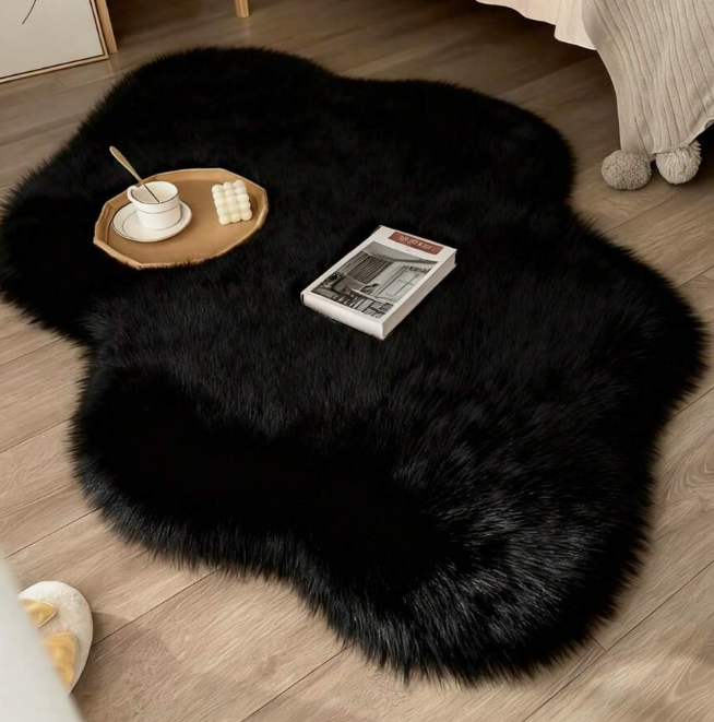 1pc Soft & Fluffy Black Shag Rug 80cm - 120cm
